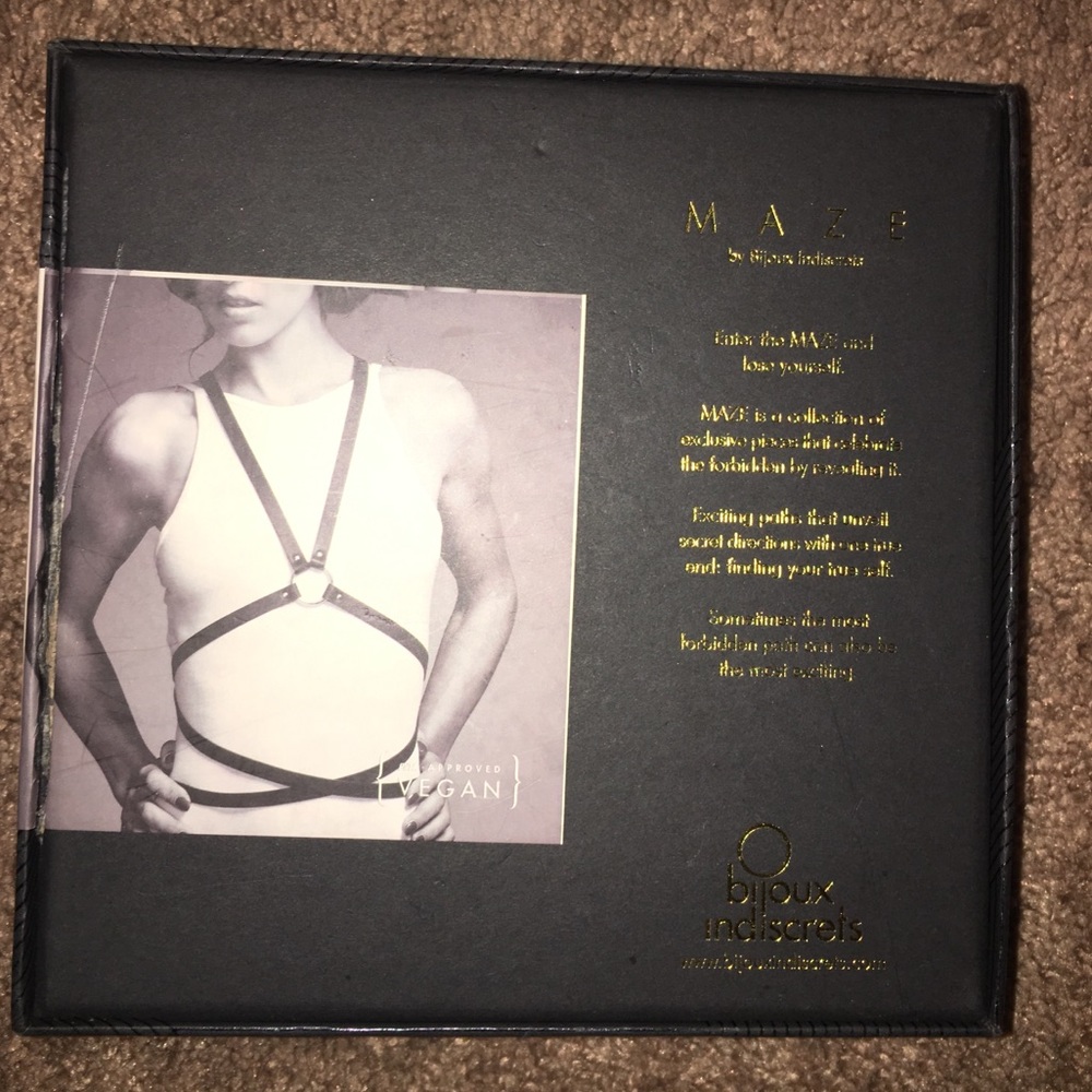 MAZE VEGAN LEATHER HARNESS BELT